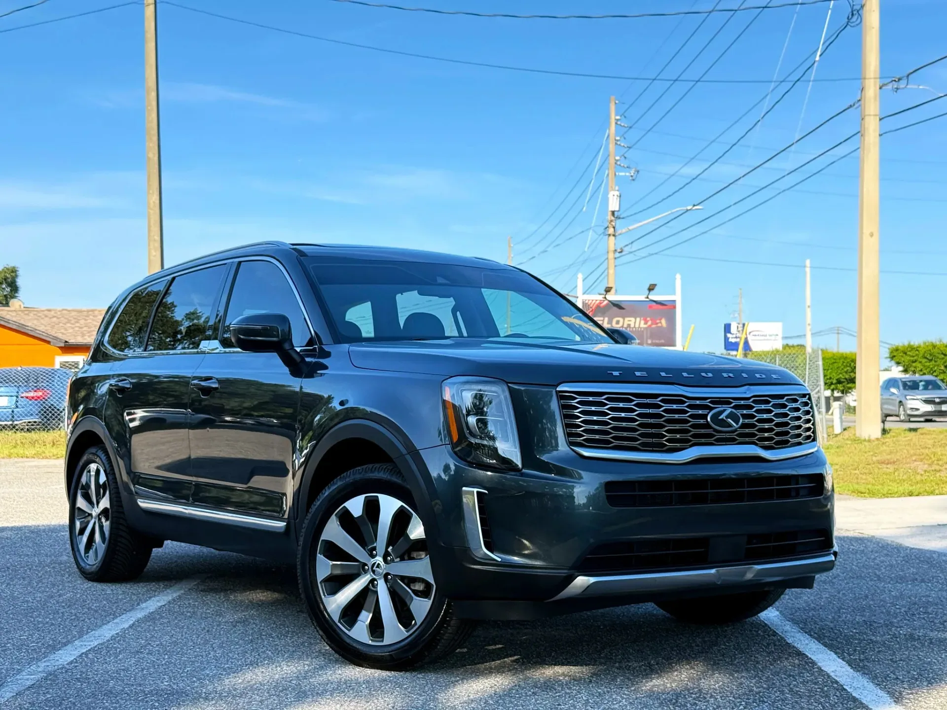 2021 Kia Telluride EX photo 1