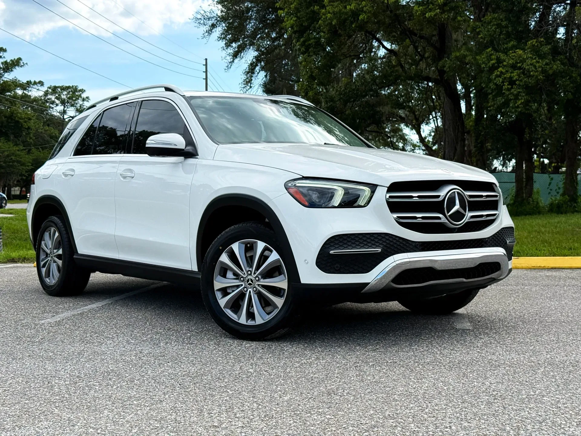 2021 Mercedes-Benz GLE GLE350 photo 1