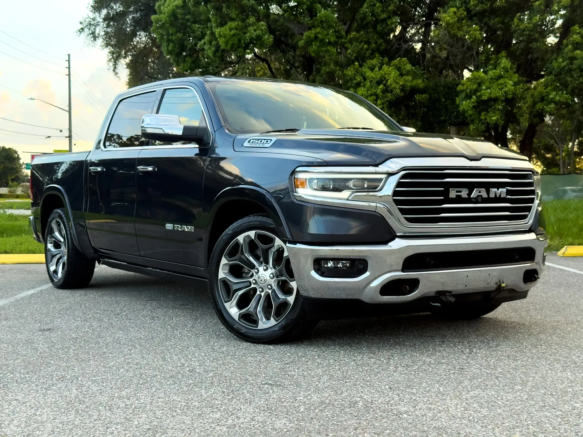 2019 RAM Ram 1500 Pickup Longhorn photo 1