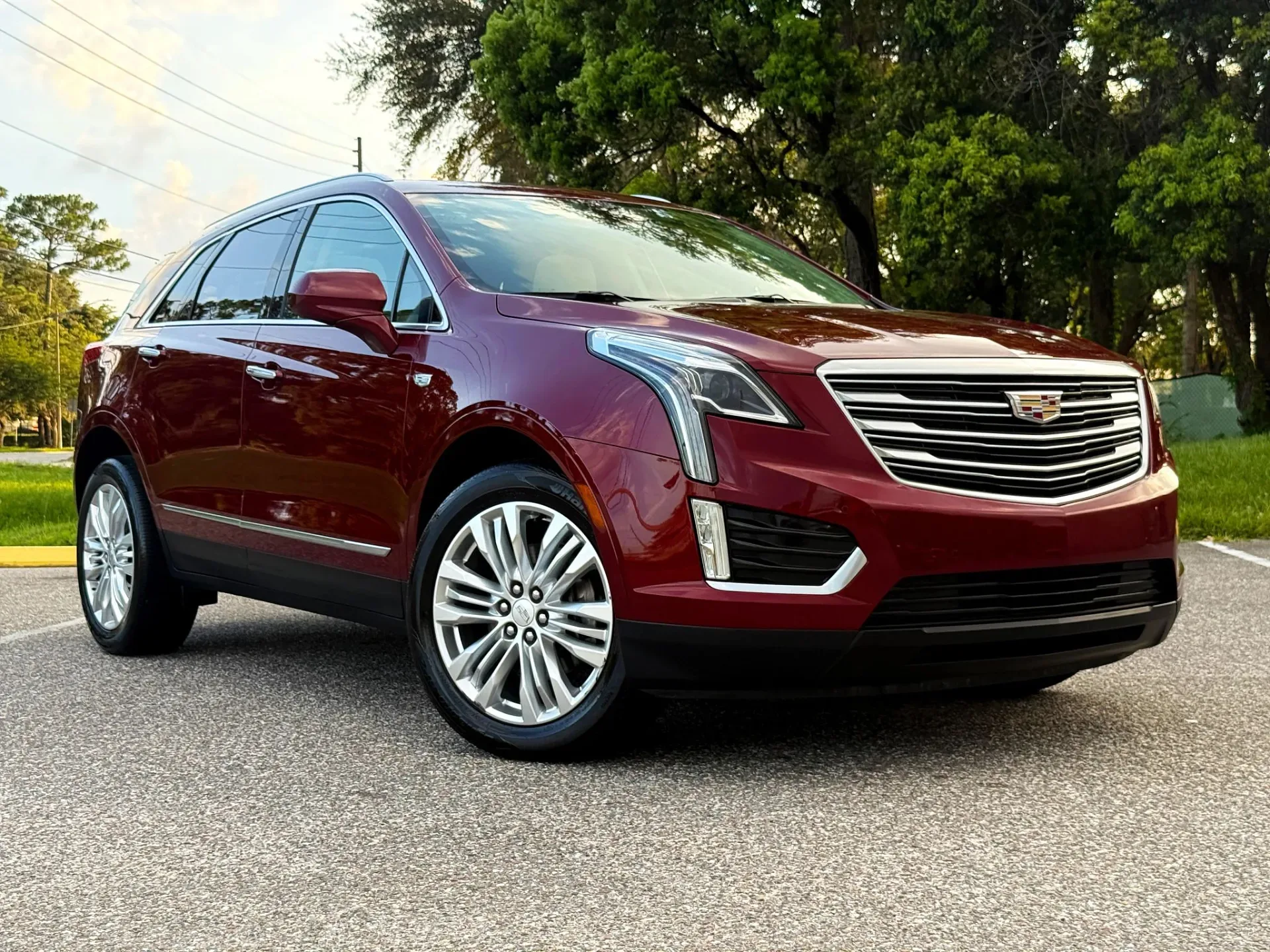 2017 Cadillac XT5 Premium Luxury photo 1