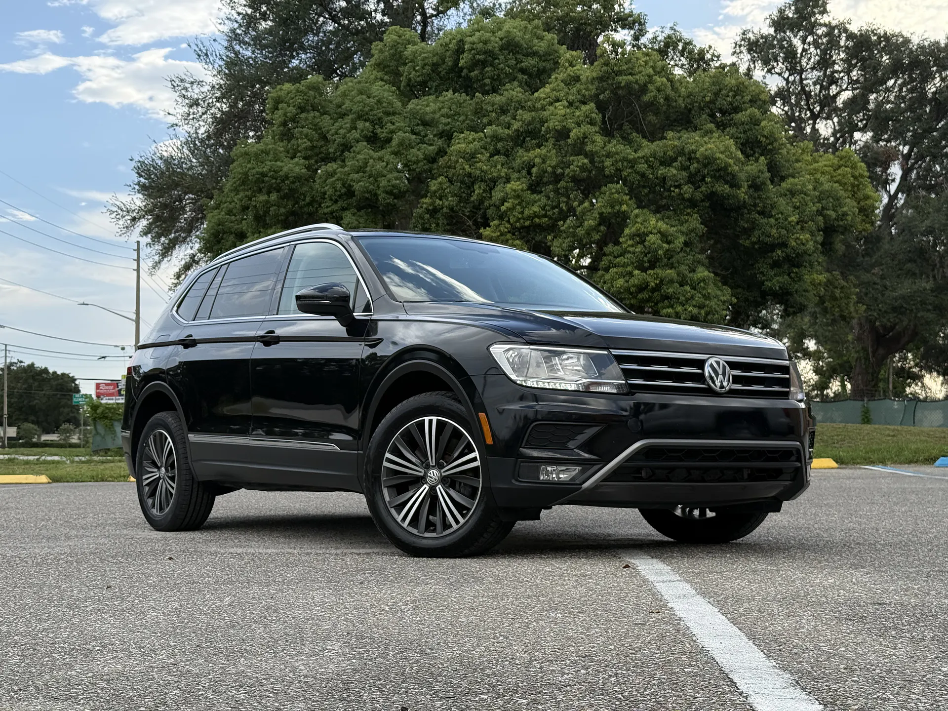 2018 Volkswagen Tiguan SE photo 1
