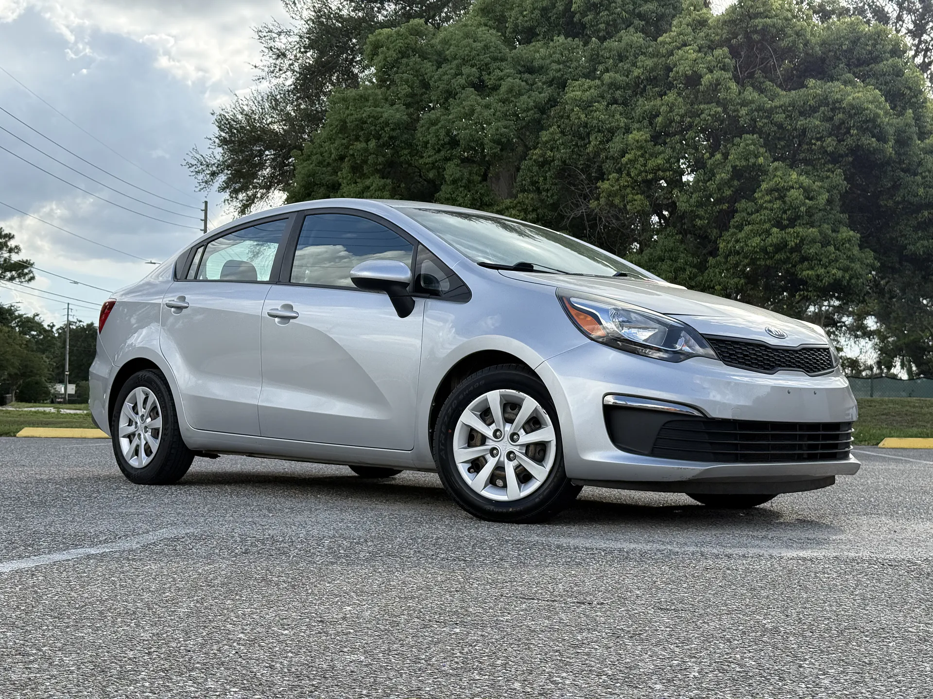 2017 Kia Rio LX photo 1