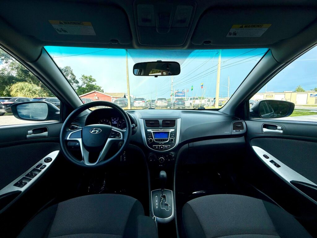 2013 Hyundai Accent GS