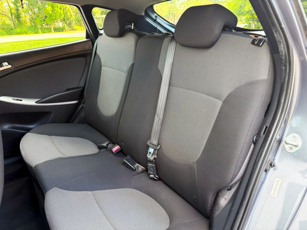 2013 Hyundai Accent GS