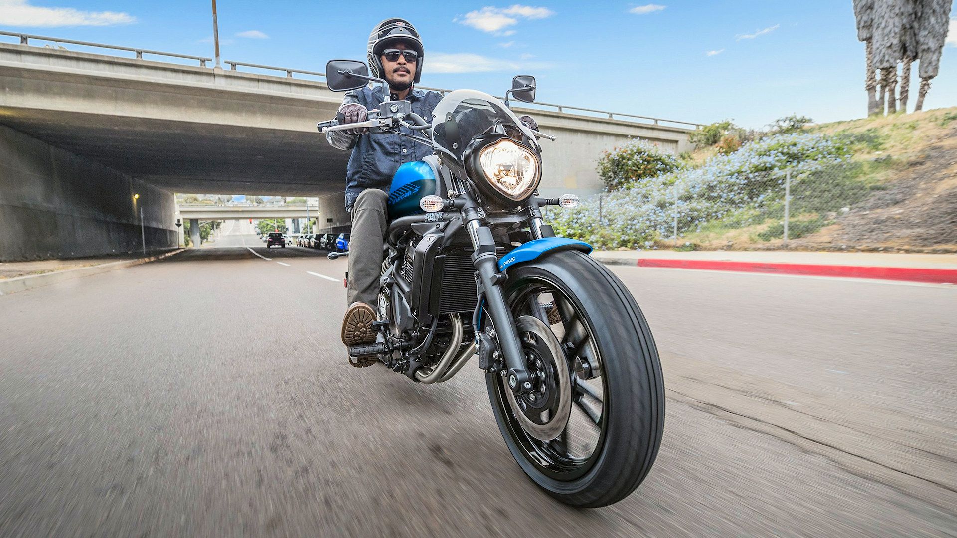Kawasaki Vulcan S Review - Comfort Meets Value in a Mid-Size Cruiser