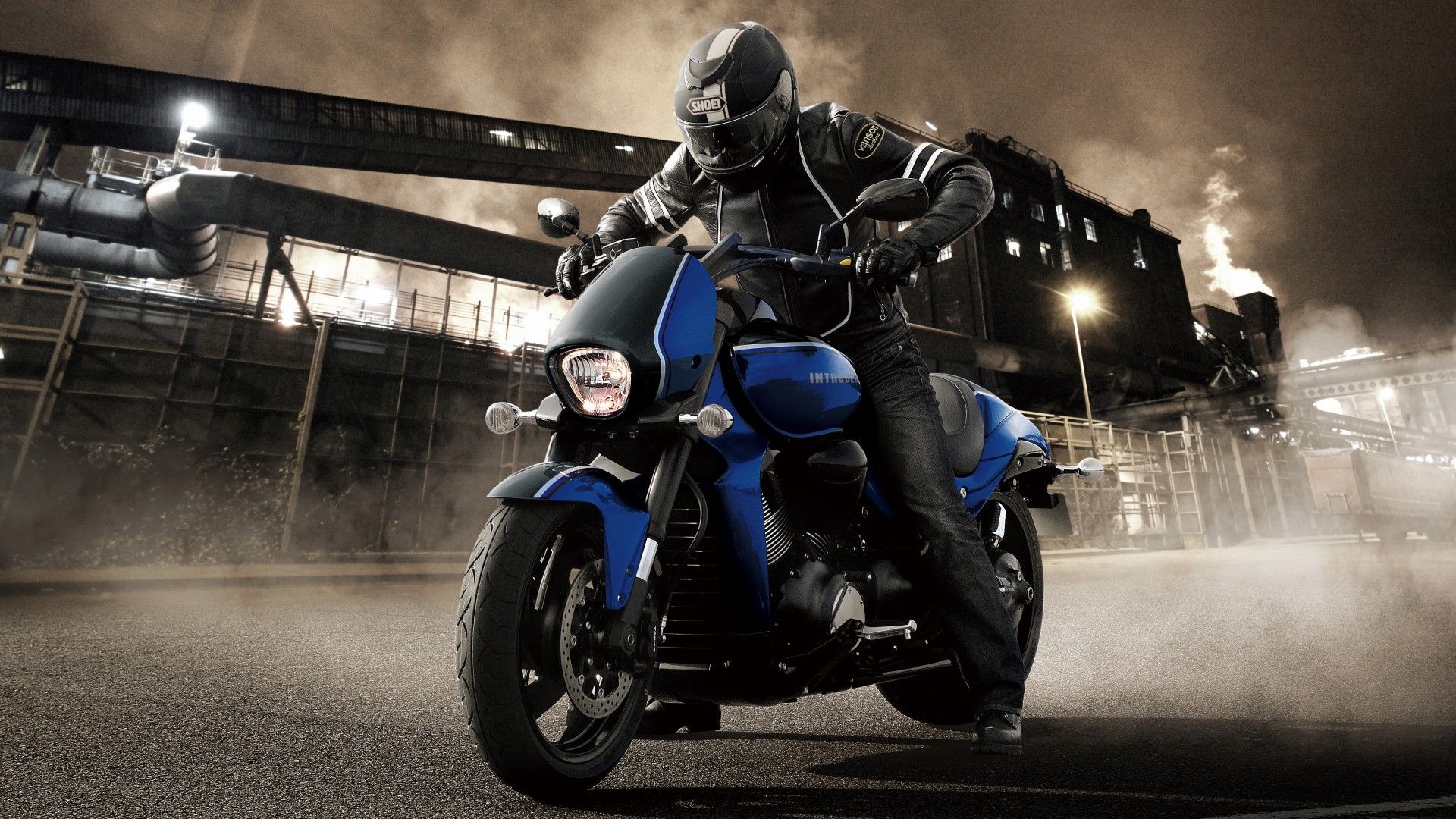 Suzuki Boulevard M109R Review - Powerful, Reliable Cruiser for Florida Roads