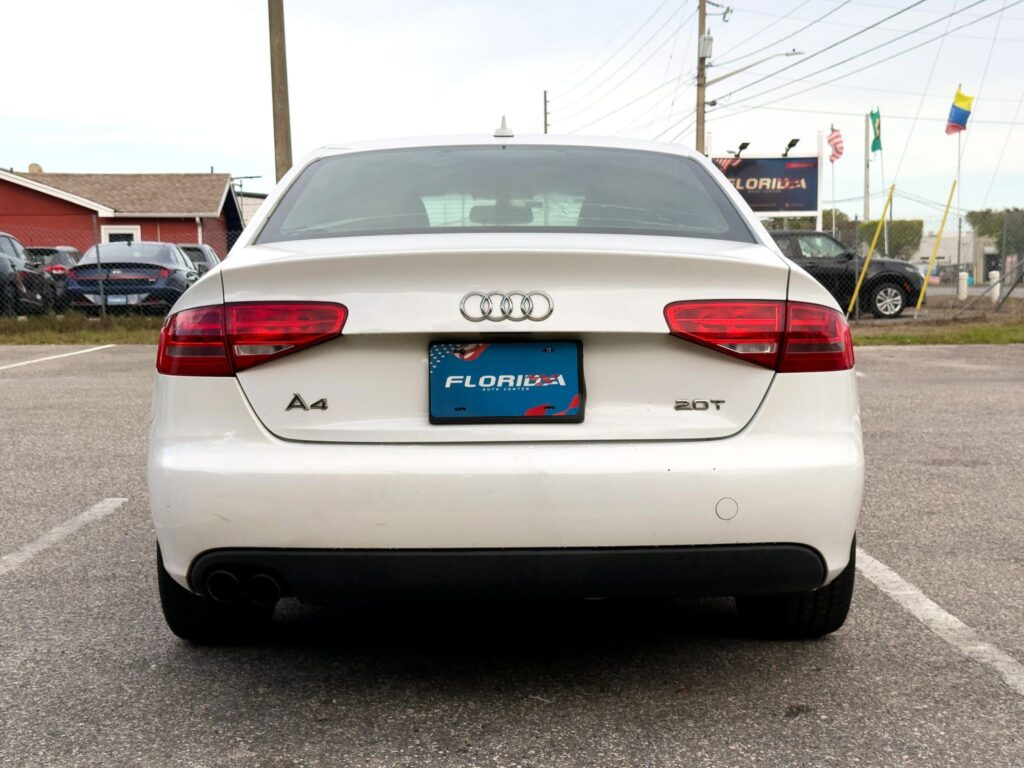 2013 Audi A4 Premium Sedan 4D