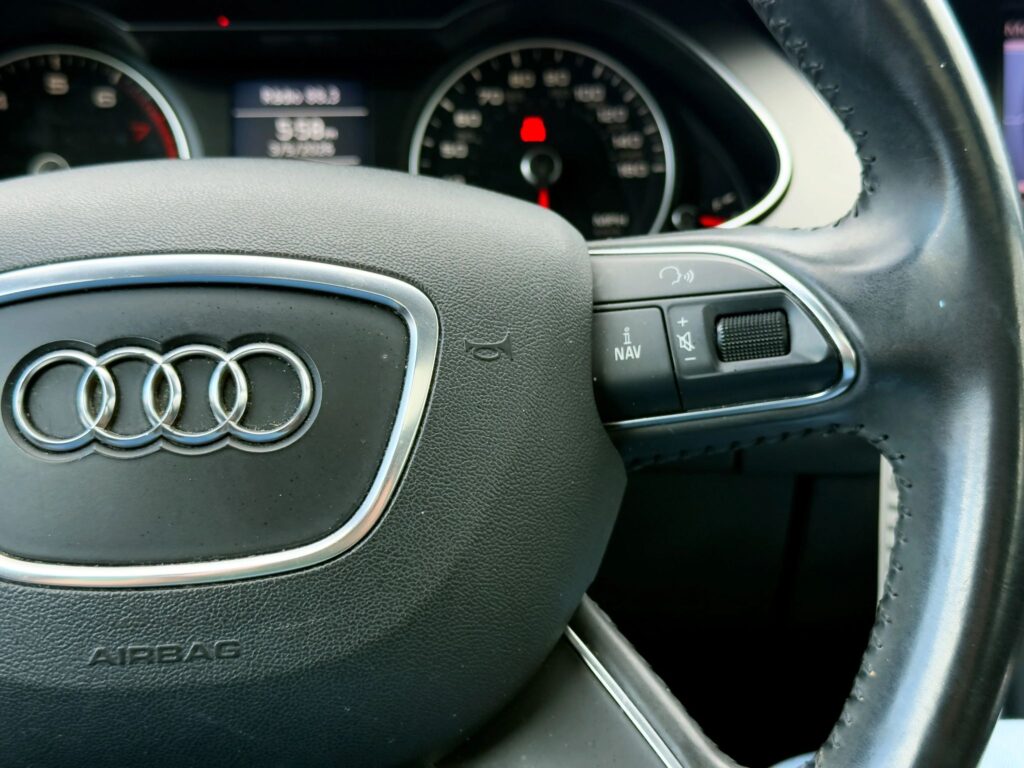 2013 Audi A4 Premium Sedan 4D